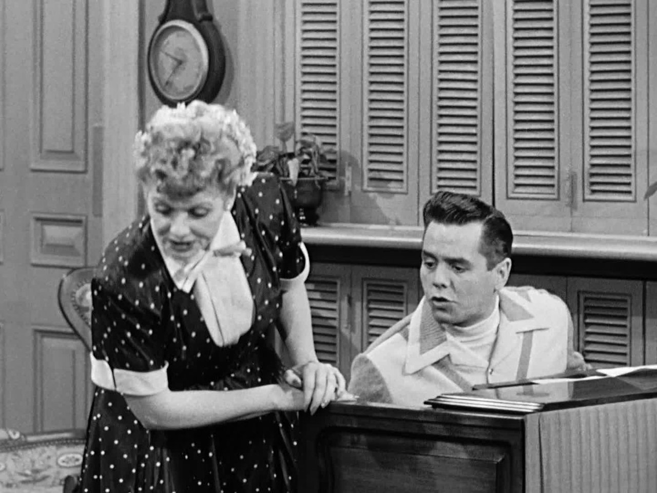 I Love Lucy - Season 1 Episode 18 : Breaking the Lease