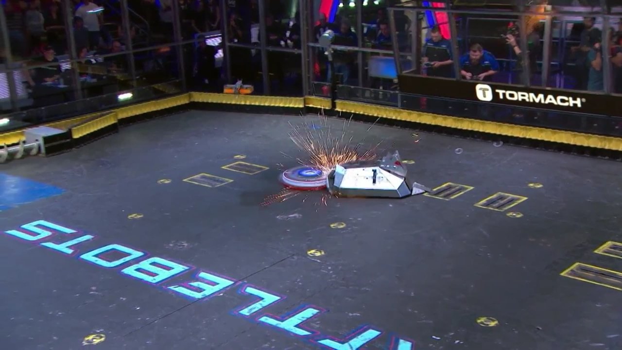 BattleBots - Season 3 Episode 6 : It's a Flippin' Robot Party!