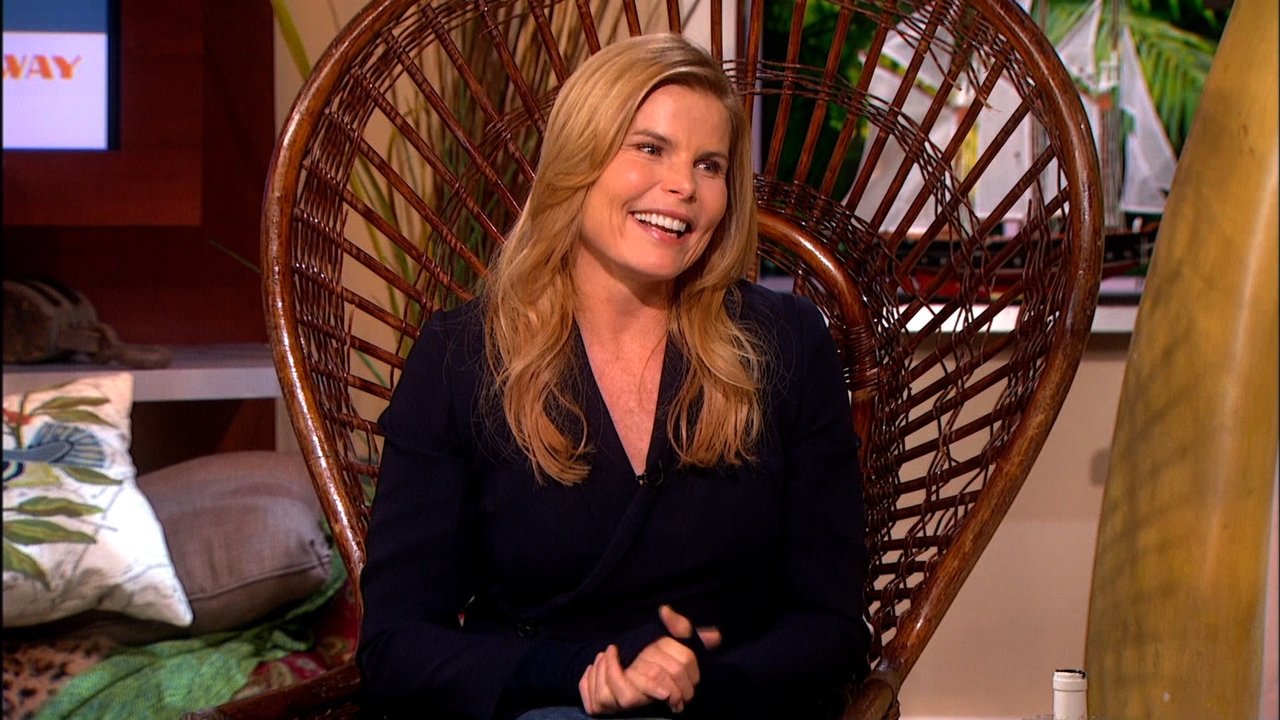 The Colbert Report - Season 10 Episode 50 : Michael Chabon & Mariel Hemingway