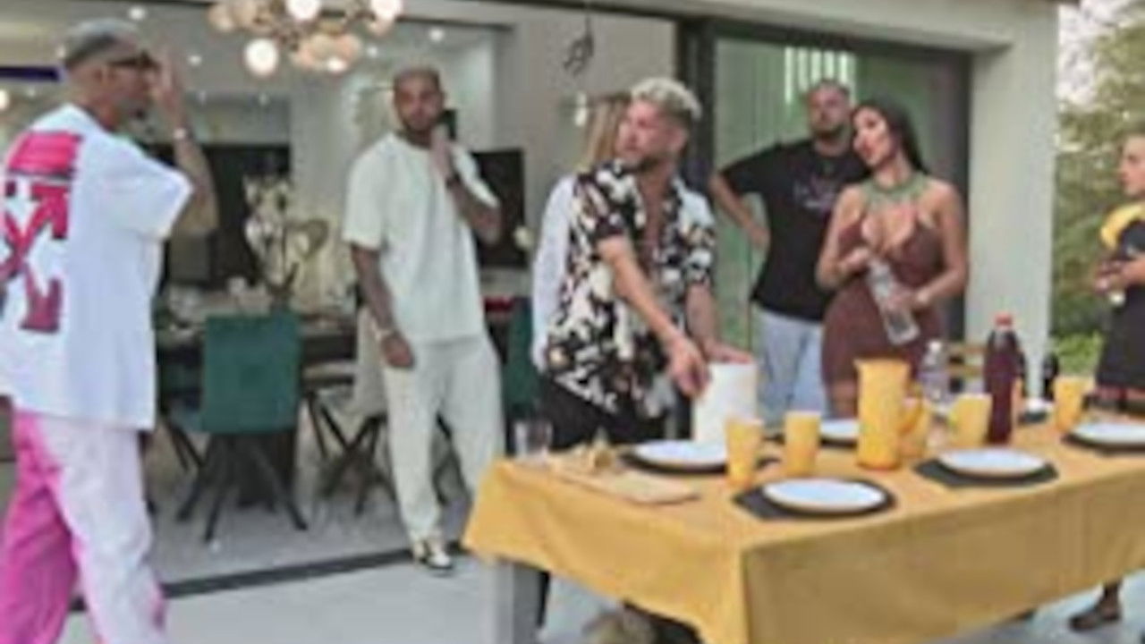 C'est la famille : Bienvenue dans leur vraie vie - Season 1 Episode 10 : Episode 10