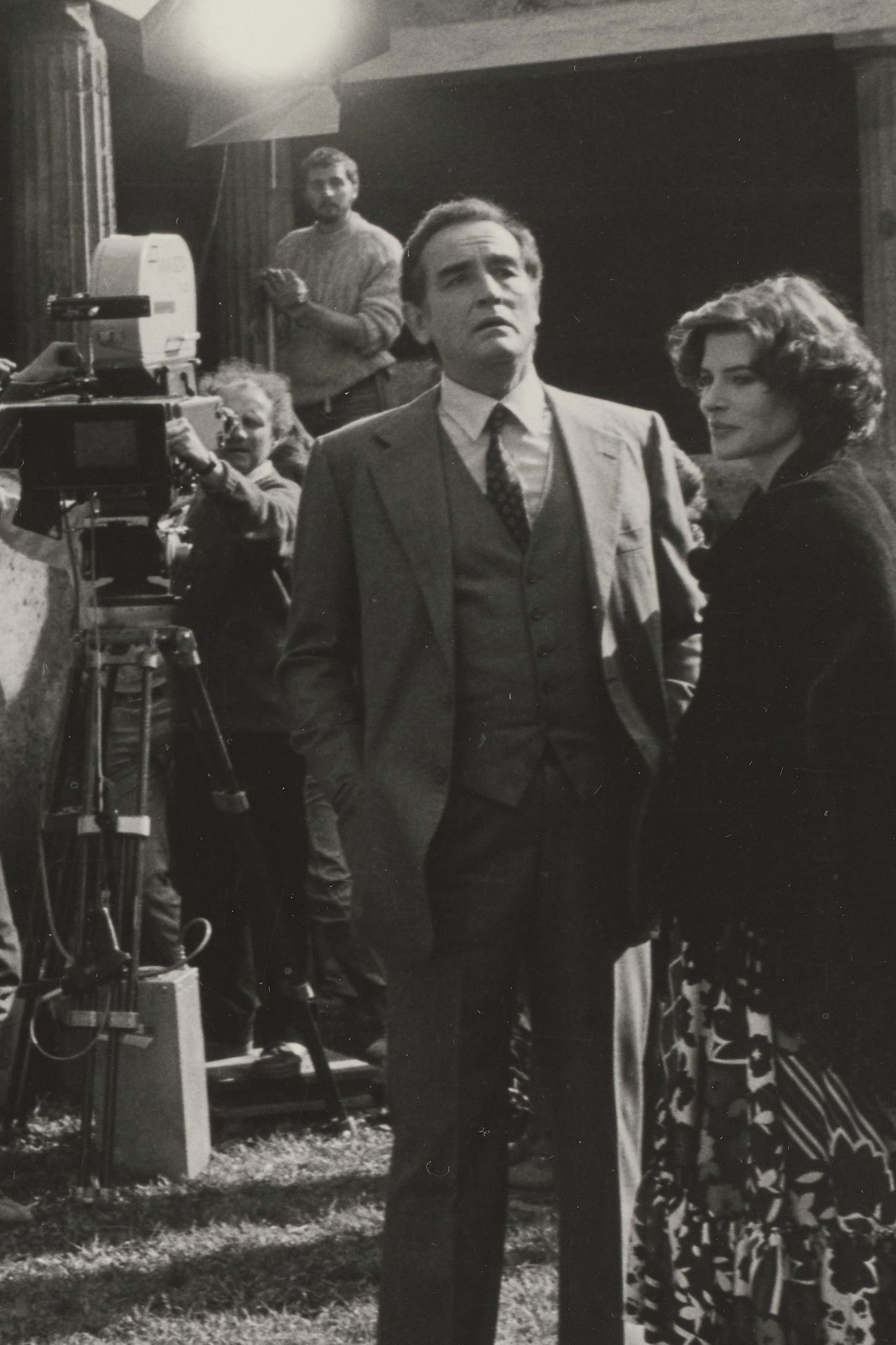 André Delvaux directs Benvenuta Backdrop