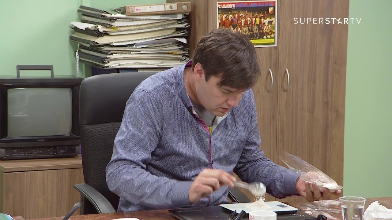 Government Job - Season 7 Episode 158 : 1240 Zeolit