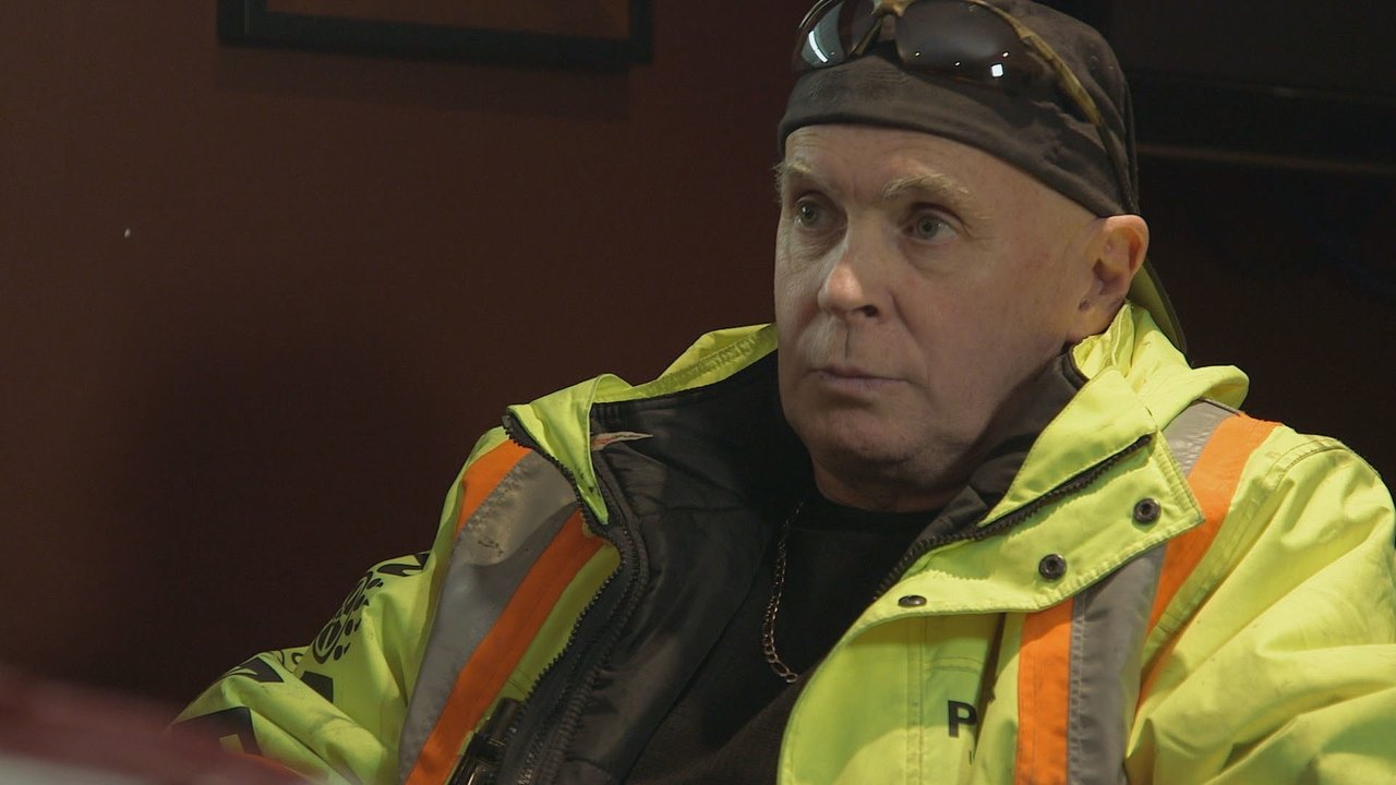 Ice Road Truckers - Season 9 Episode 6 : Break On Through