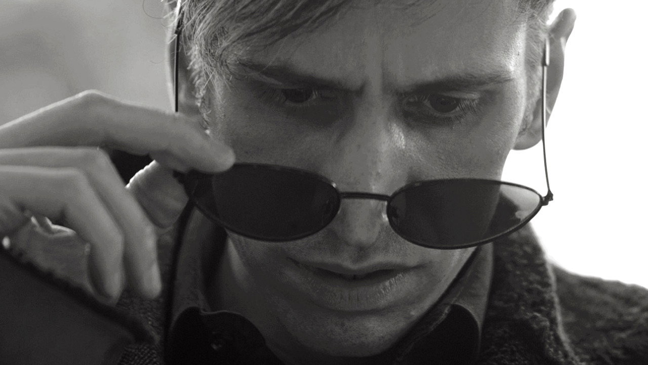 Romance Anónimo backdrop