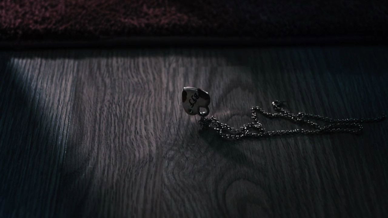 Jennifer's Body background 103