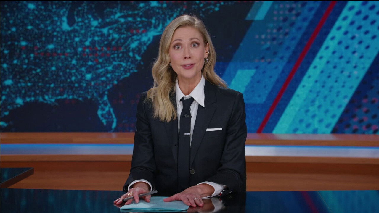 The Daily Show - Season 30 Episode 141 : December 10, 2025 - Annie Leibovitz