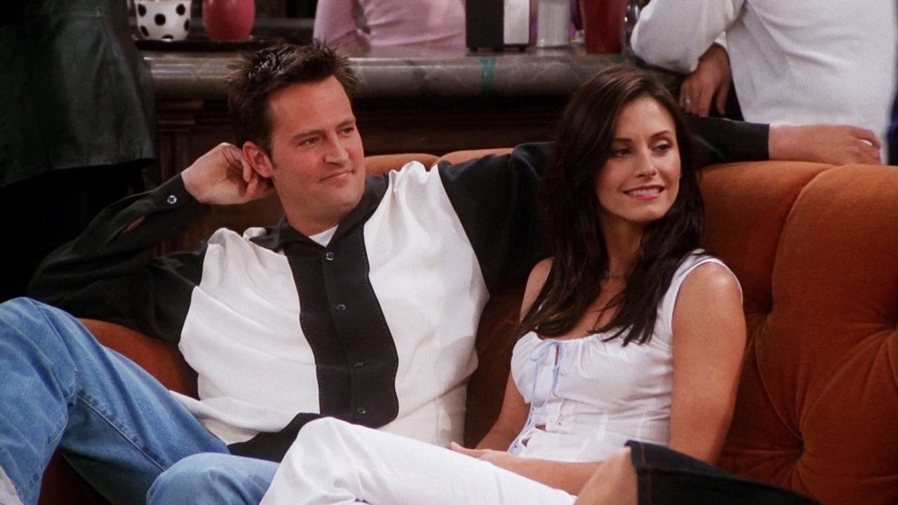 Friends - Season 7 Episode 23 : The One with Chandler and Monica's Wedding