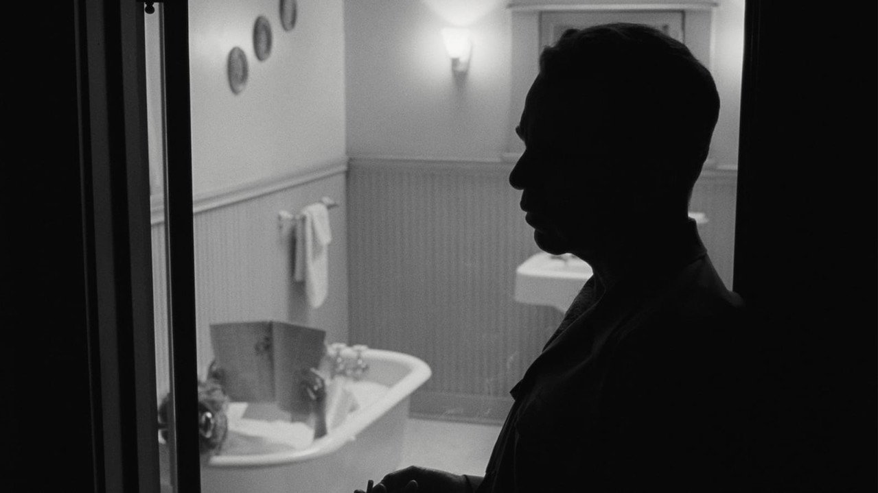 The Man Who Wasn't There (2001) trailer