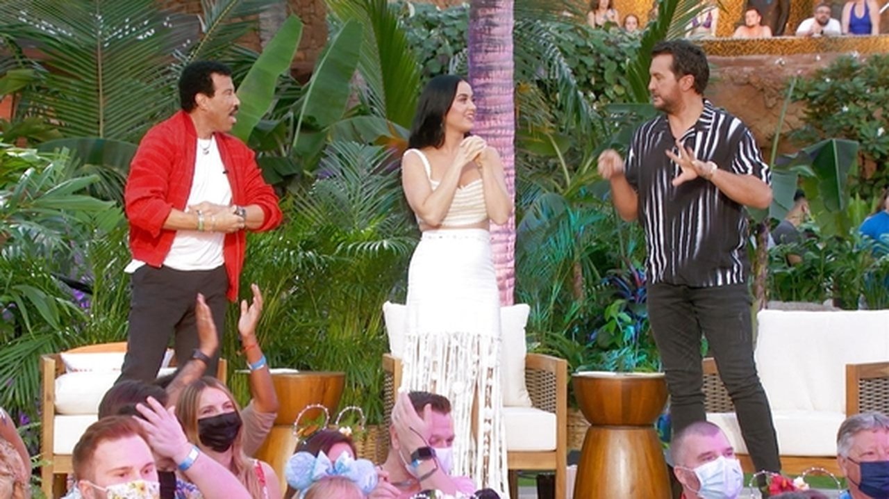 American Idol - Season 5 Episode 11 : Top 24 at Disney's Aulani Resort in Hawaii (2)