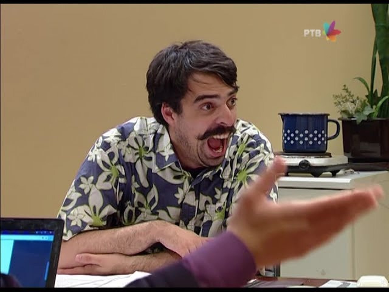 Government Job - Season 5 Episode 147 : 911 Seksi humor