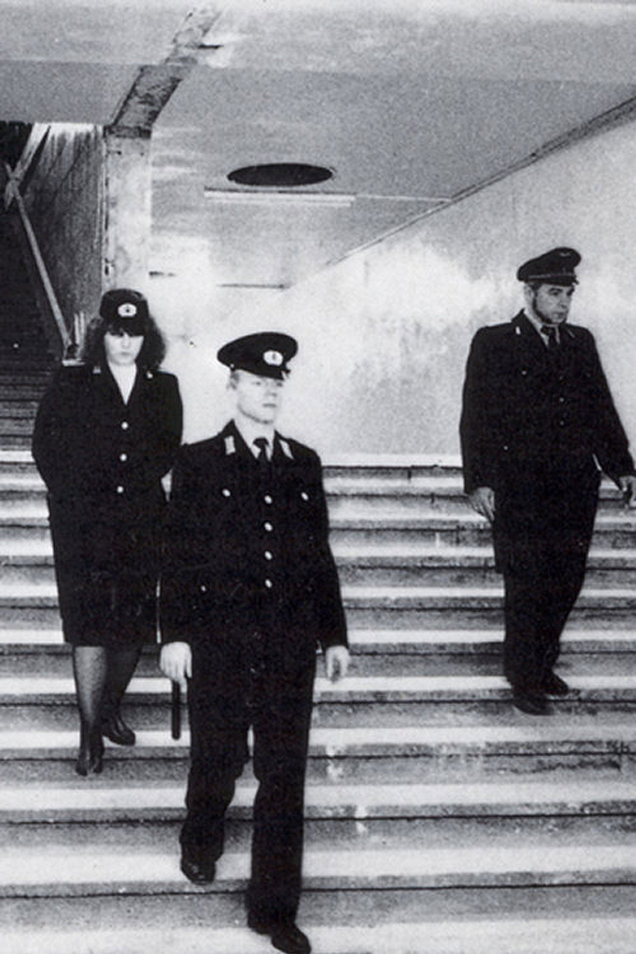 Berlin, Bahnhof Friedrichstraße, 1990 filmaffisch