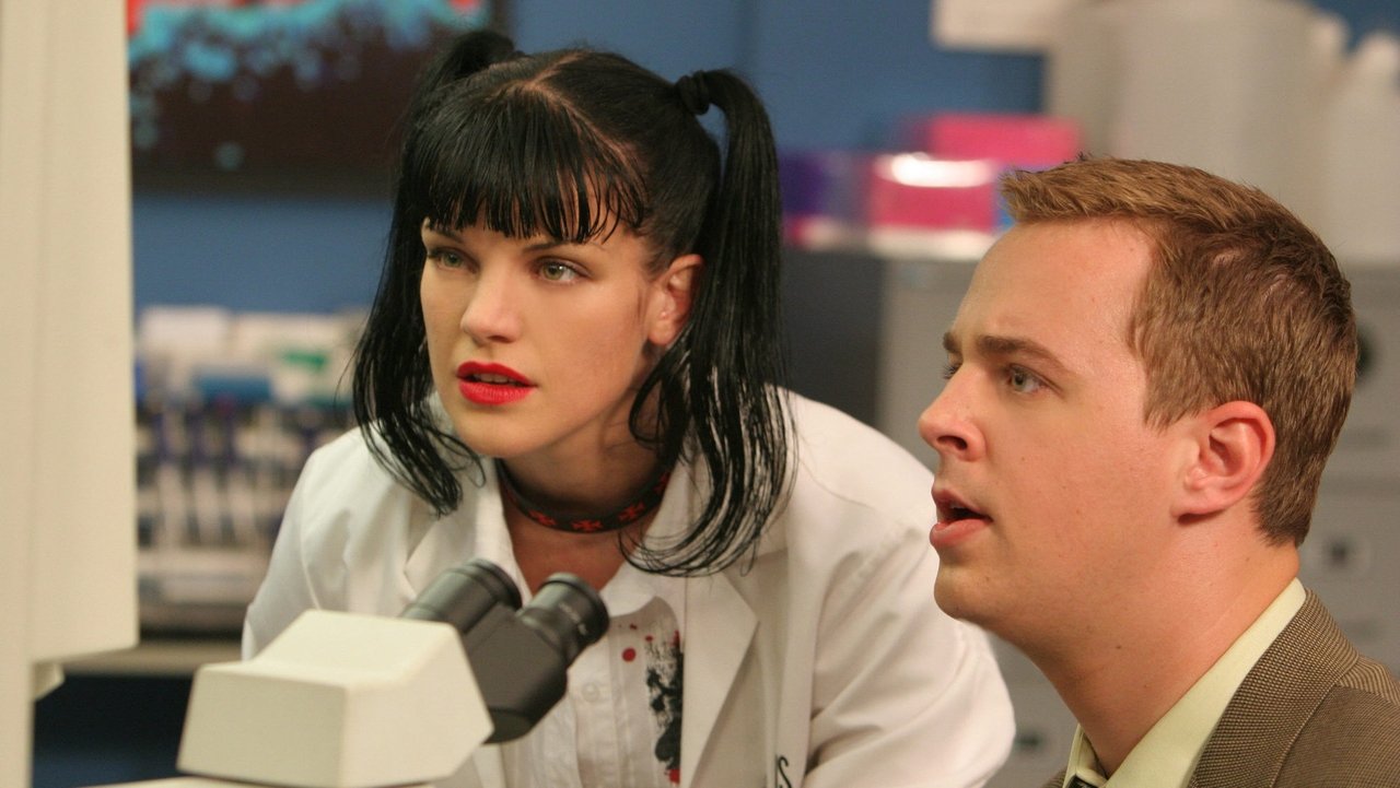 NCIS - Season 3 Episode 3 : Mind Games