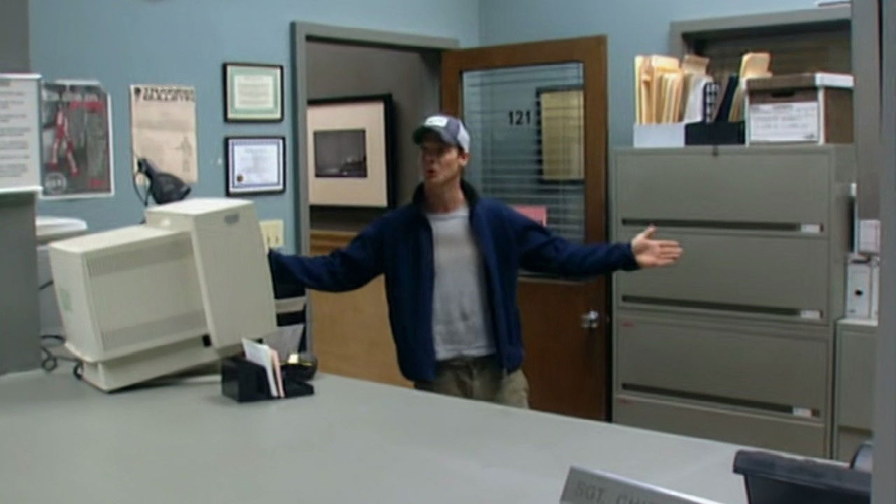 Monk — Visite du commissariat avec Jason Gray-Stanford