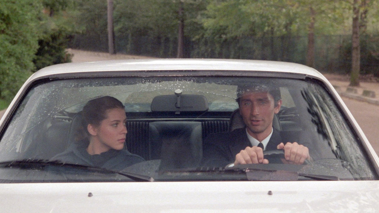 The Informer — still 3