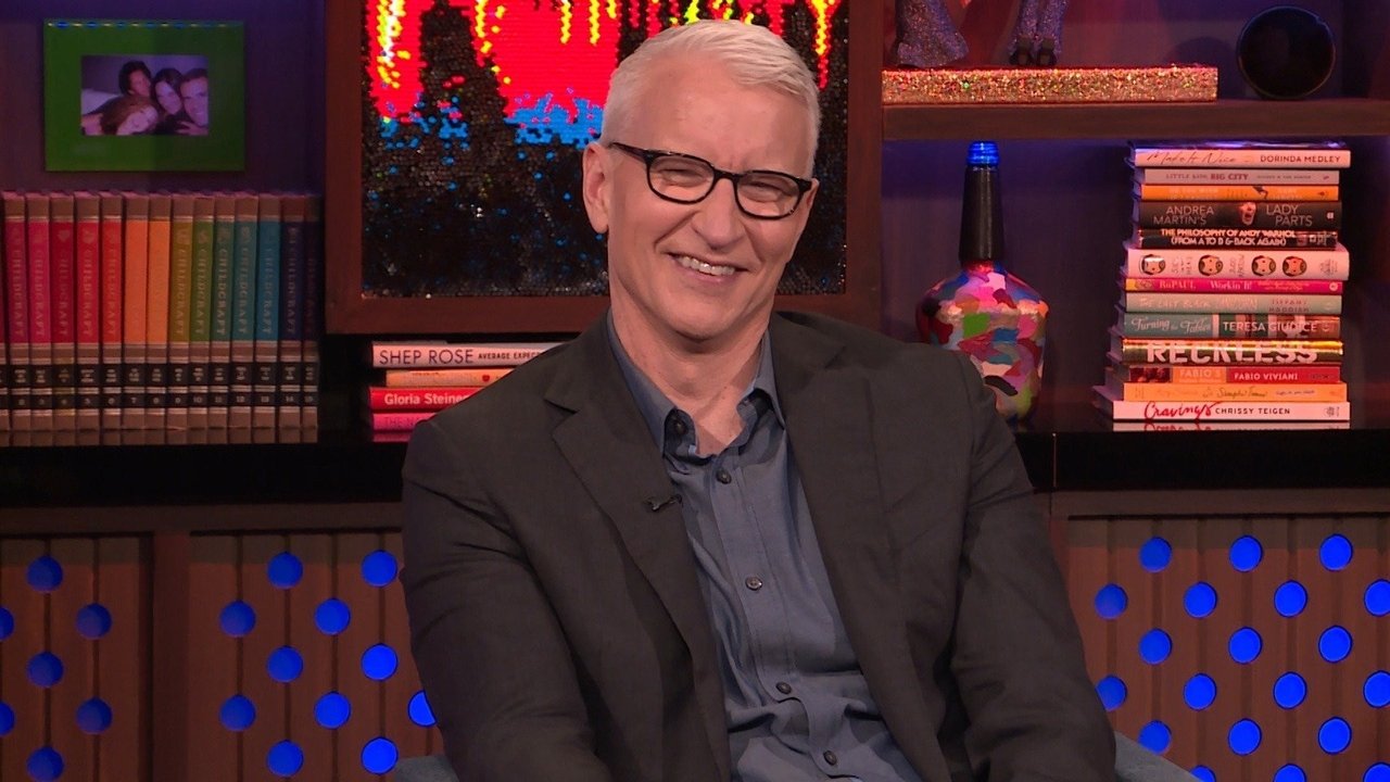 Watch What Happens Live with Andy Cohen - Season 18 Episode 150 : Anderson Cooper