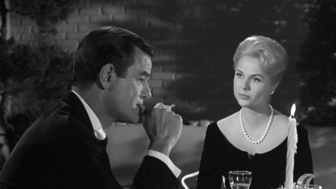 The Alfred Hitchcock Hour - Season 1 Episode 1 : A Piece of the Action