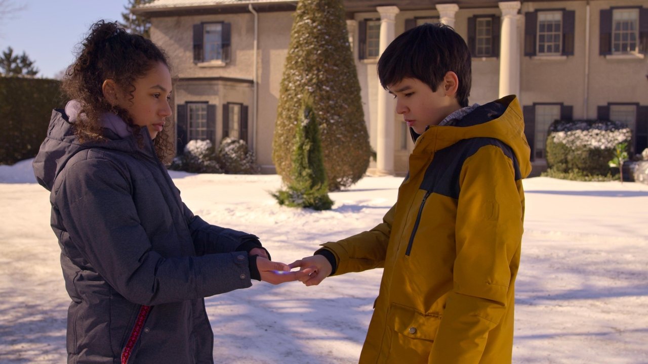 Ghostwriter - Season 1 Episode 9 : A Sparkly Ghost (2)