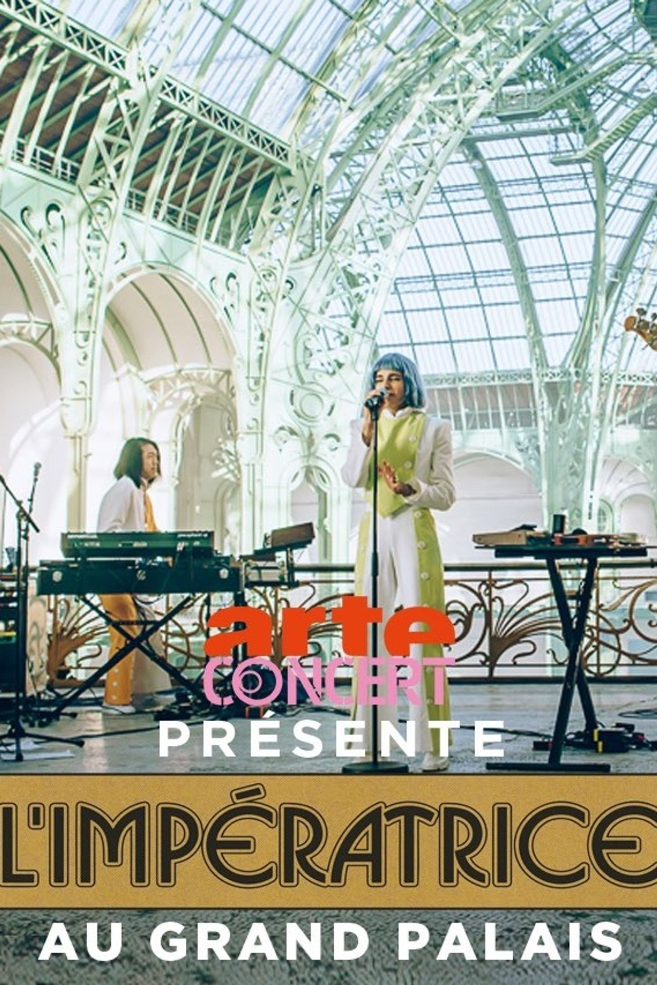 L'Impératrice au Grand Palais Backdrop