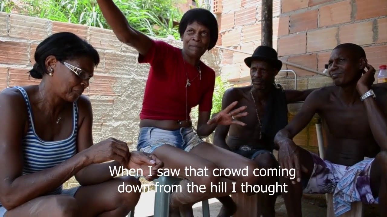 Izedora: Bashkuar dhe Përzier backdrop