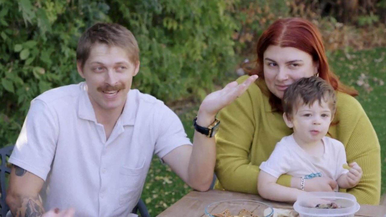 90 Day Fiancé: The Other Way - Season 7 Episode 1 : C'est La Vie
