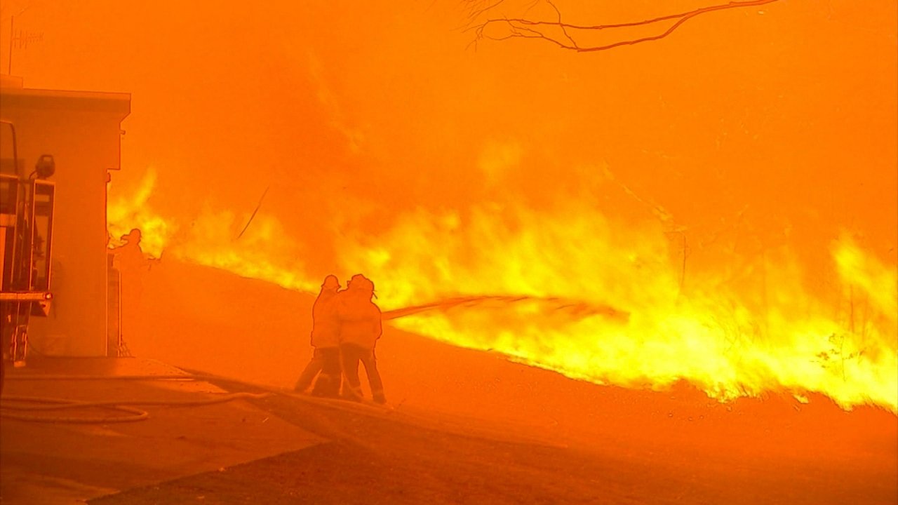 Panorama - Season 68 Episode 38 : Australia Burning
