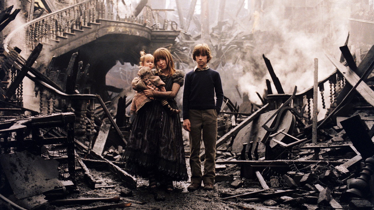 Lemony Snicket's A Series of Unfortunate Events background 23
