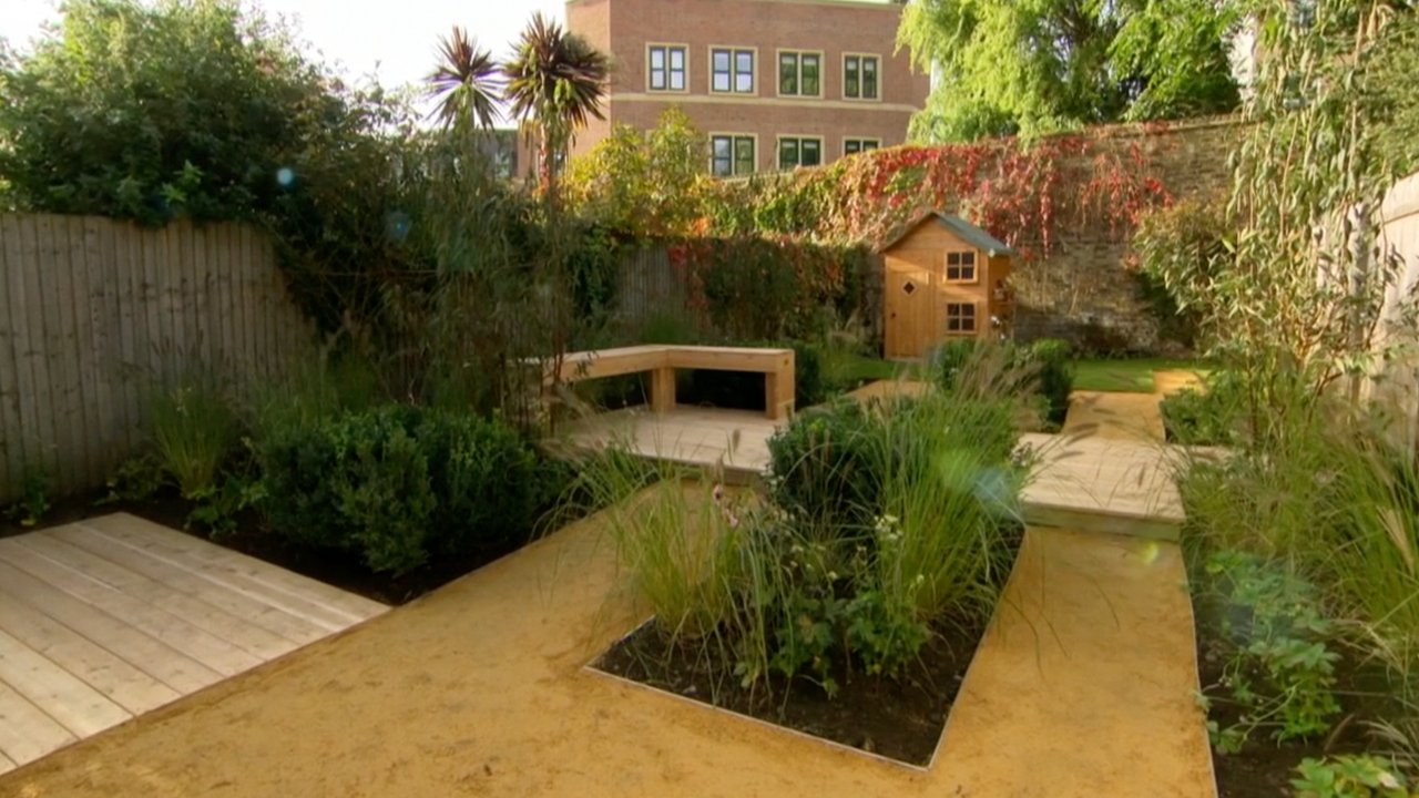 Garden Rescue - Season 3 Episode 6 : Clapham