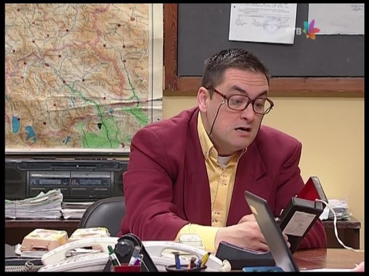 Government Job - Season 5 Episode 101 : 865 Digitron
