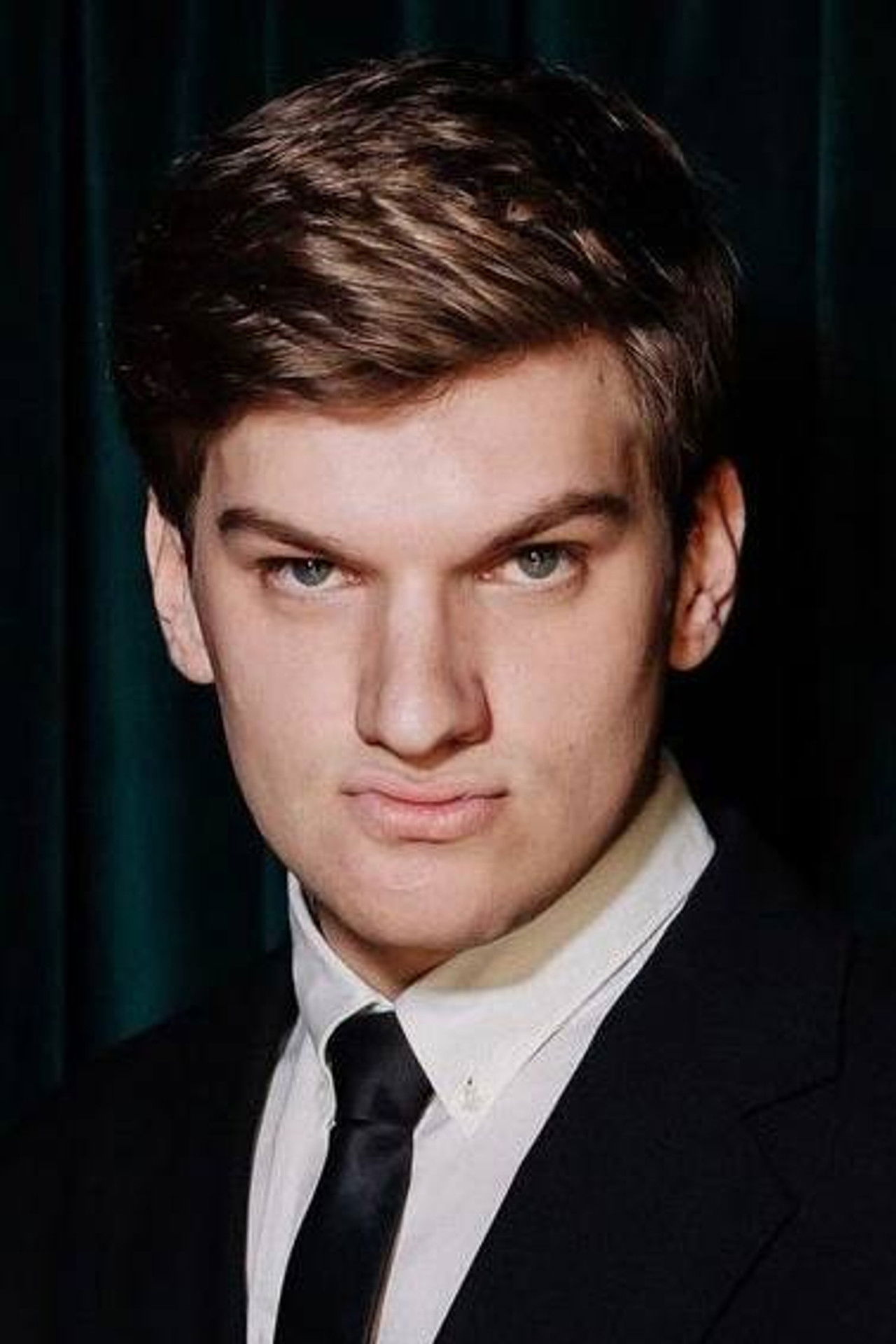 Андрей Максимов