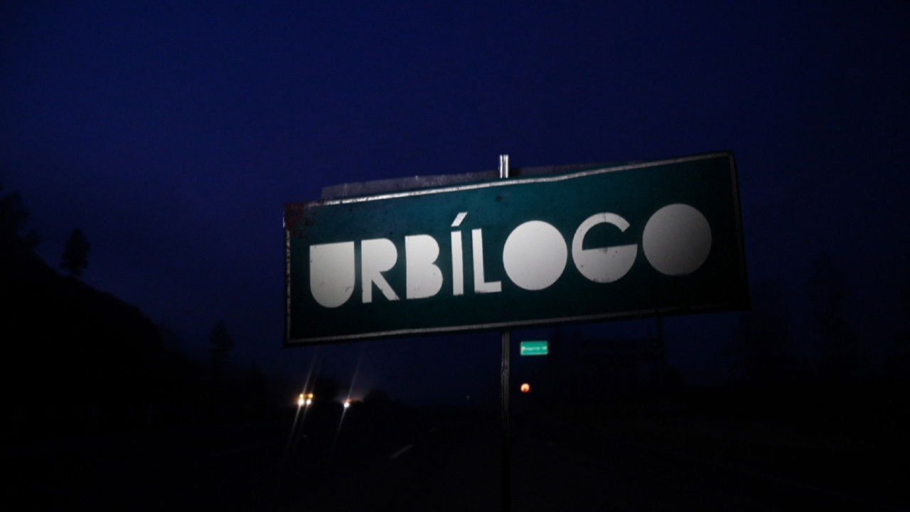 Urbílogo, Sumercé backdrop