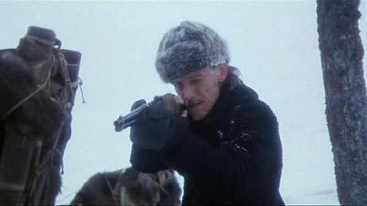 Fehér Agyar visszatér movie poster