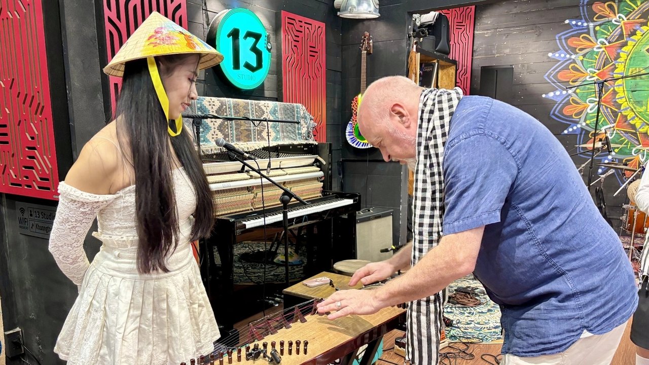 Bill Bailey’s Vietnam - Season 1 Episode 2 : Ho Chi Minh City