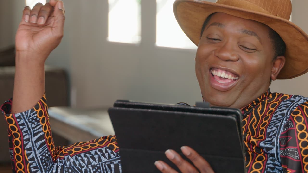 Being BeBe background