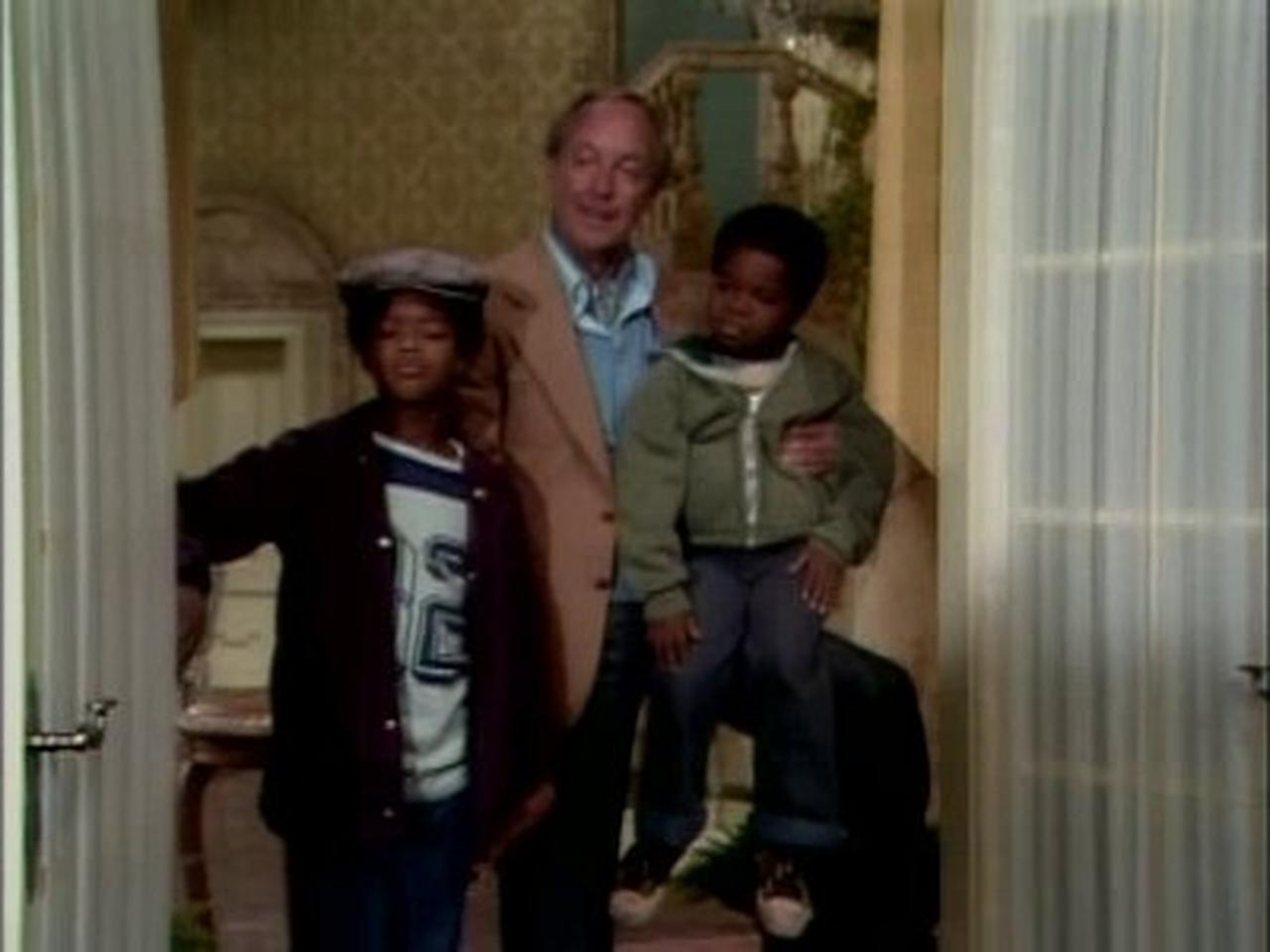 Diff'rent Strokes - Season 1 Episode 1 : Movin' In