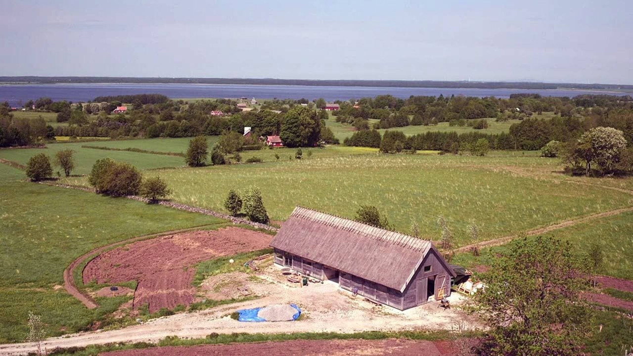 Fårladan vid Hornborgasjön bakgrundsbild