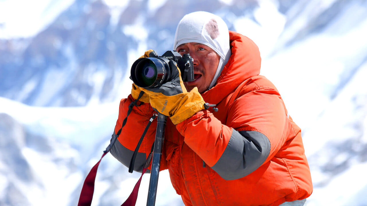 Scen från Everest: The Summit of the Gods