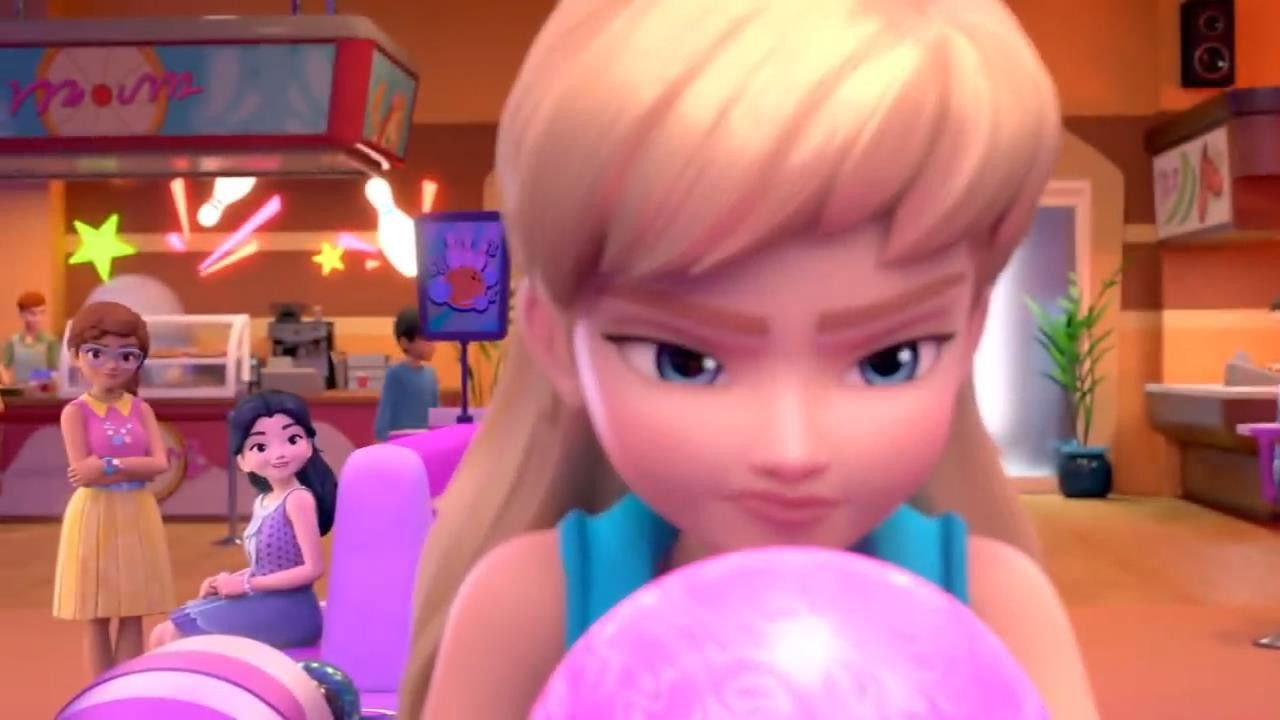 Lego Friends : cinq filles en mission — La corde sensible