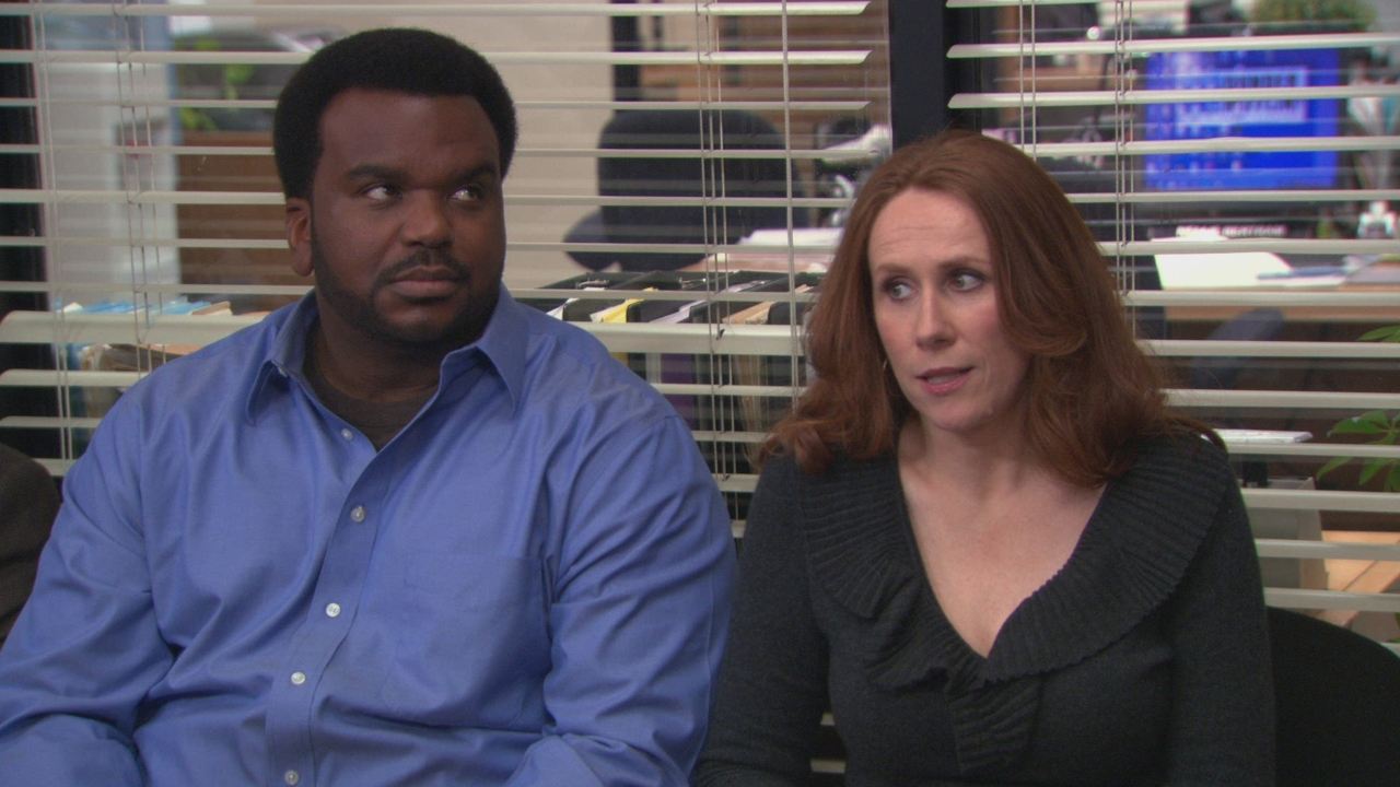 The Office - Season 9 Episode 12 : Customer Loyalty