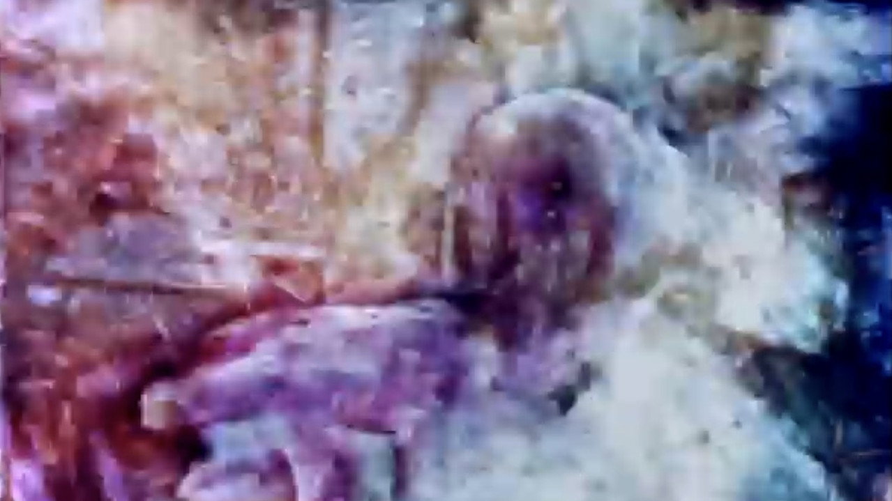 Eye Myth still 4