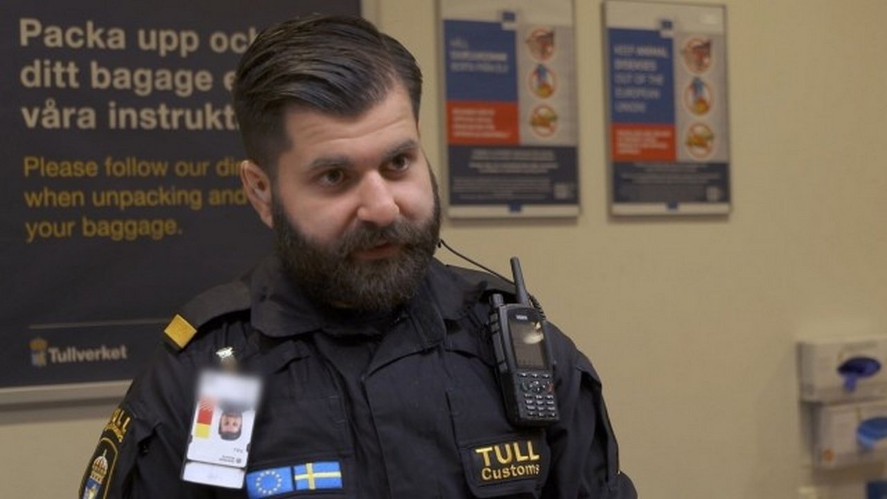 Border Control: Sweden - Season 5 Episode 2 : Trust your gut