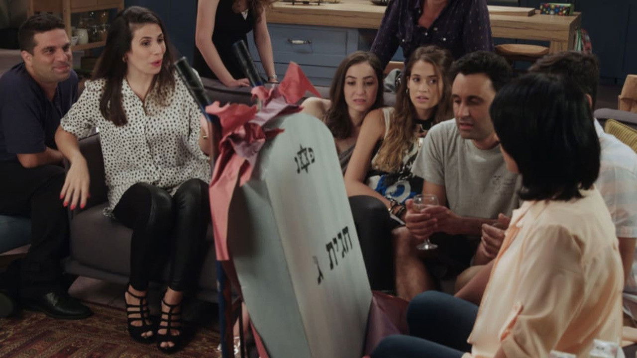 לה פמיליה — Épisode 15