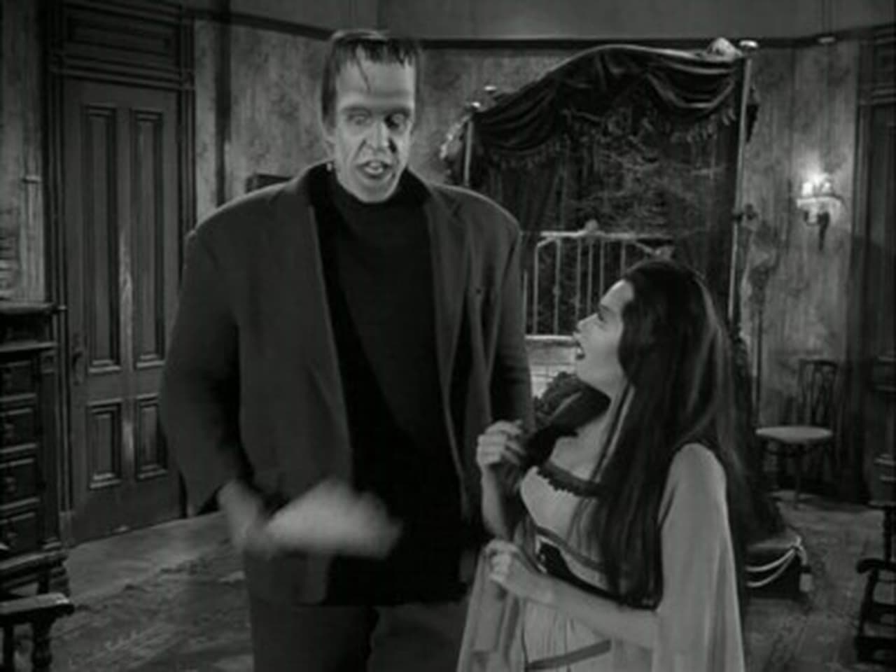 The Munsters - Season 1 Episode 11 : The Midnight Ride of Herman Munster