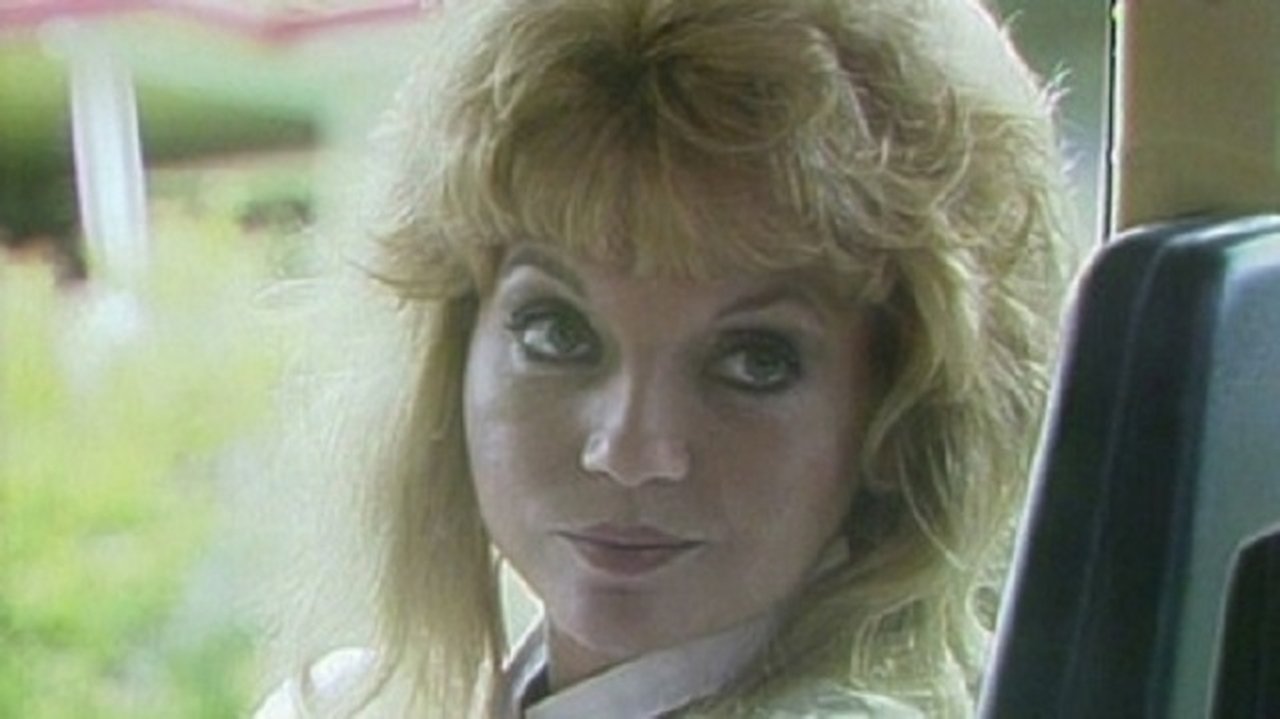 Sons and Daughters - Season 5 Episode 7 : Episode 703