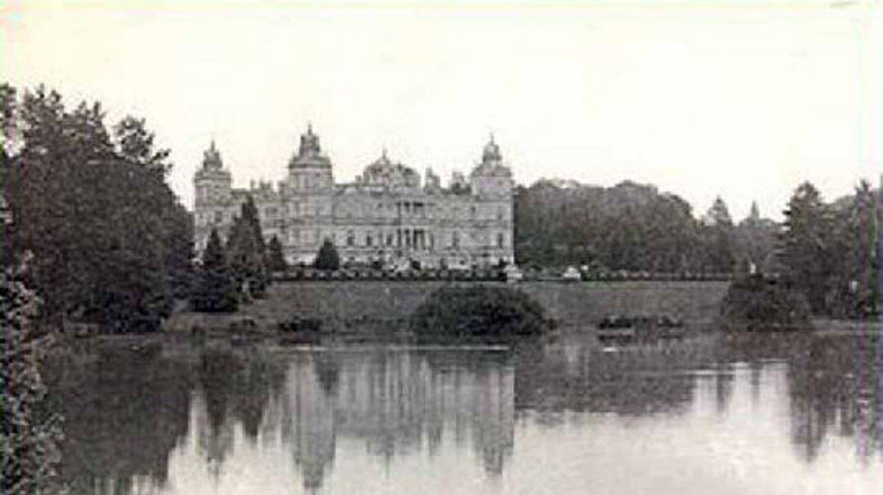 Alain Decaux raconte — L'extravagant monsieur Regnier