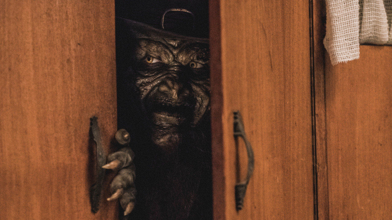 Leprechaun Returns backdrop