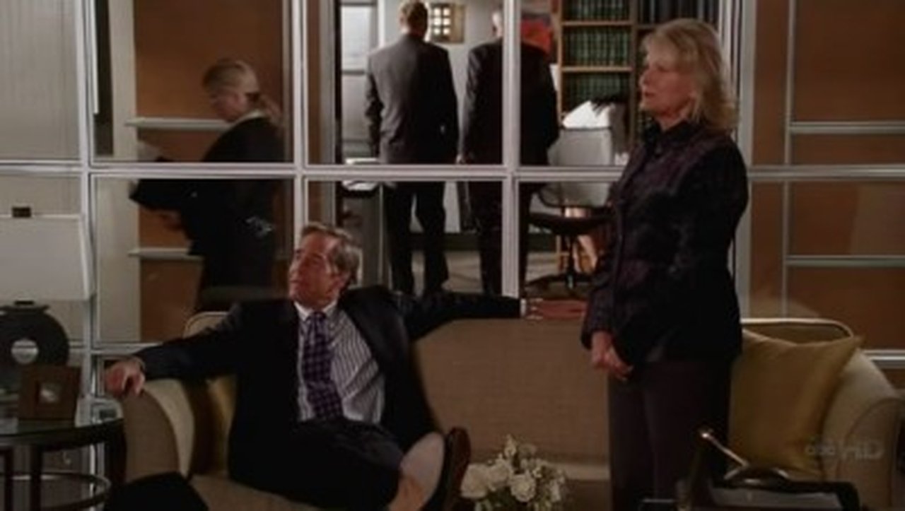 Boston Legal - Season 4 Episode 13 : Glow in the Dark