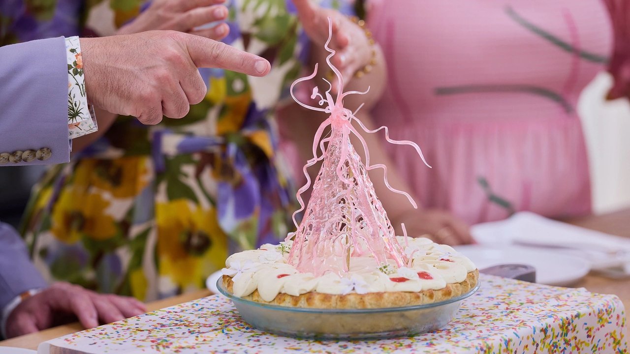 The Great Canadian Baking Show - Season 9 Episode 6 : Pastry Week