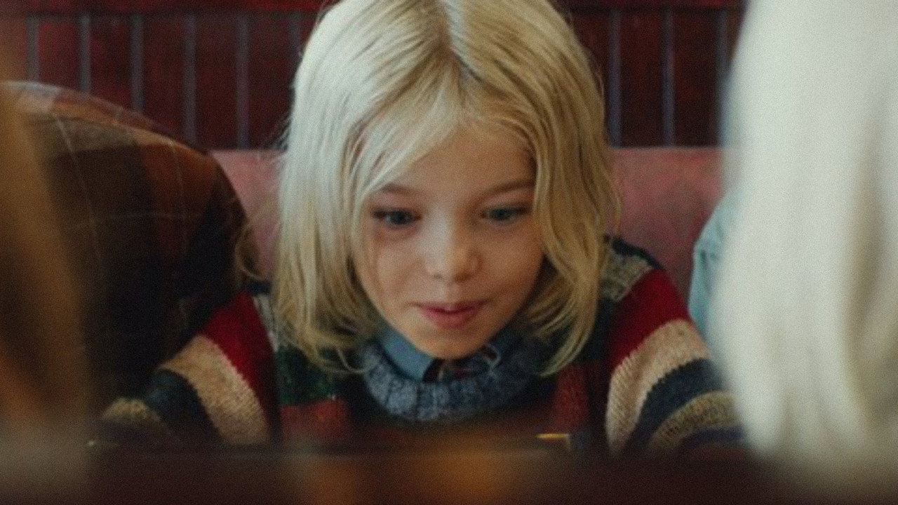 Captain Fantastic background 148
