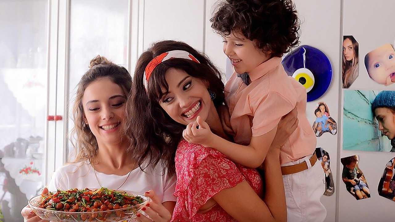 Benim Ad谋m Melek backdrop