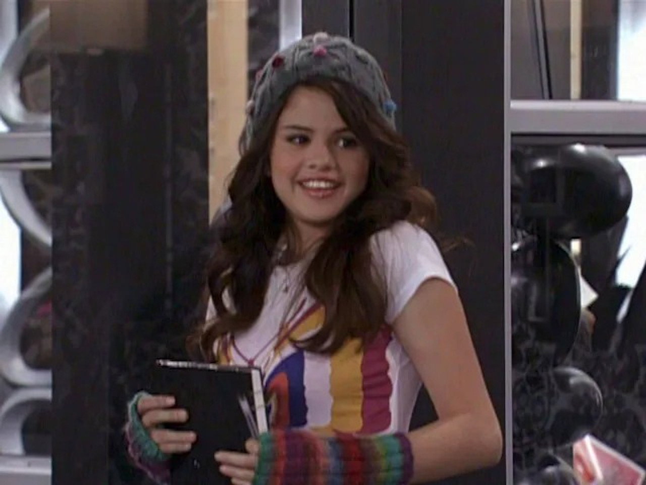Os Feiticeiros de Waverly Place backdrop
